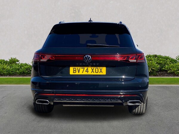 Used Volkswagen Touareg 2024 for sale - 76127151: Photo 4