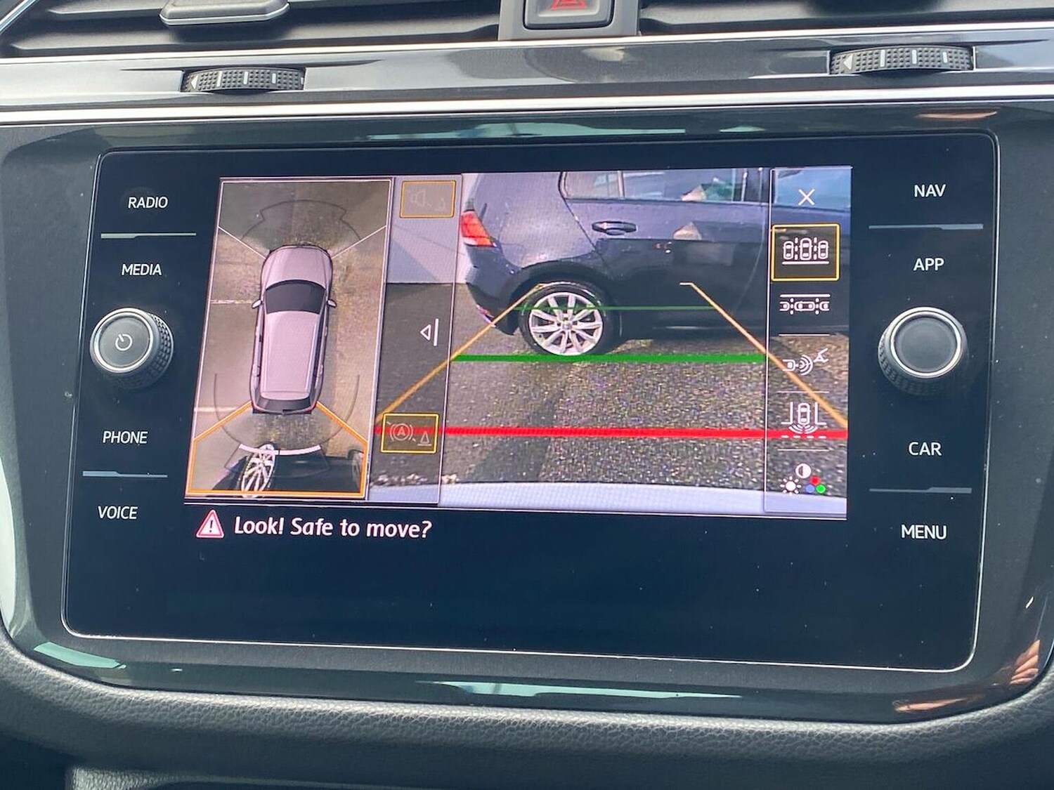 Used Volkswagen Tiguan 2019 for sale - 78195936: Photo 23