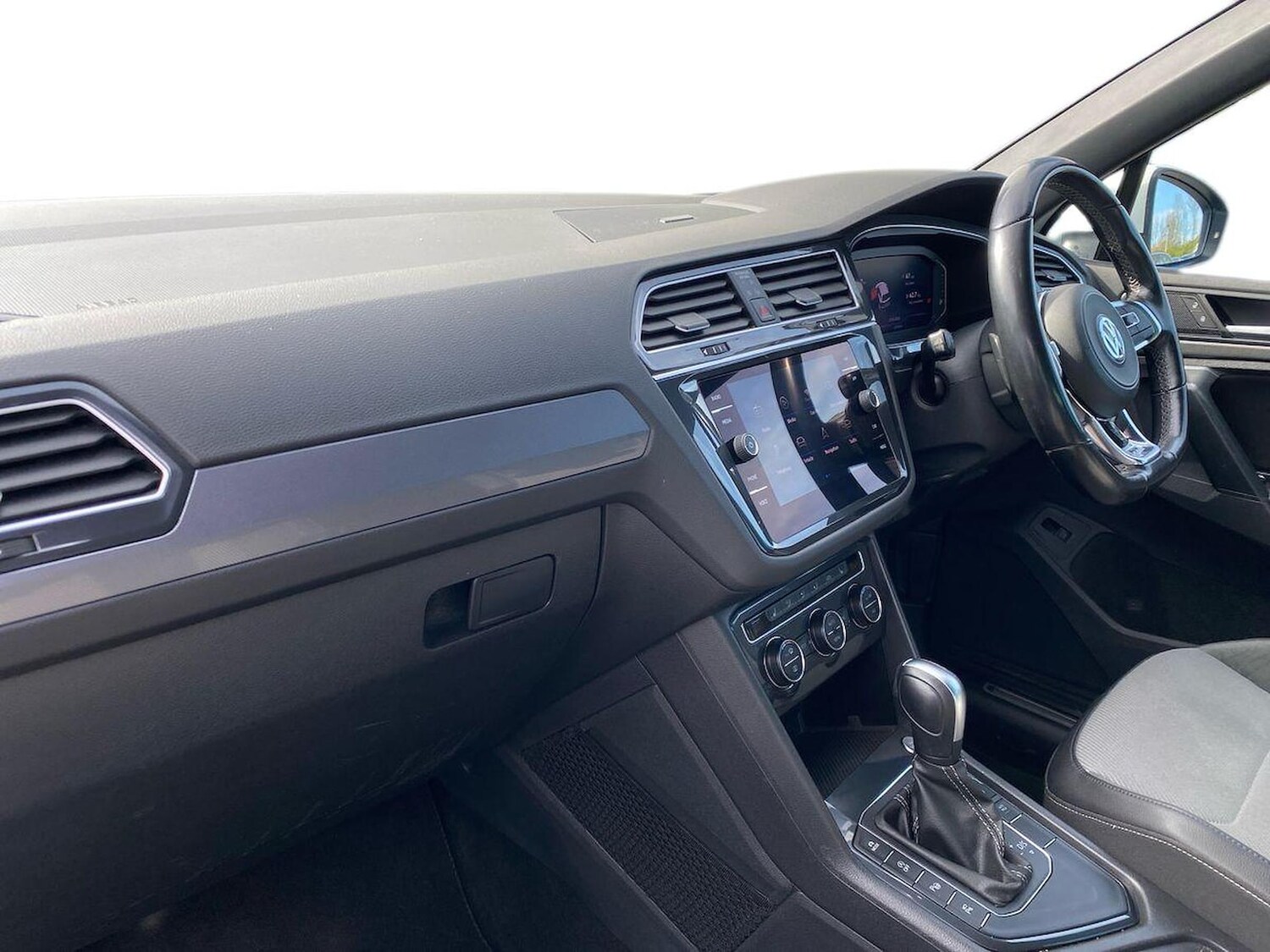 Used Volkswagen Tiguan 2019 for sale - 78195936: Photo 7