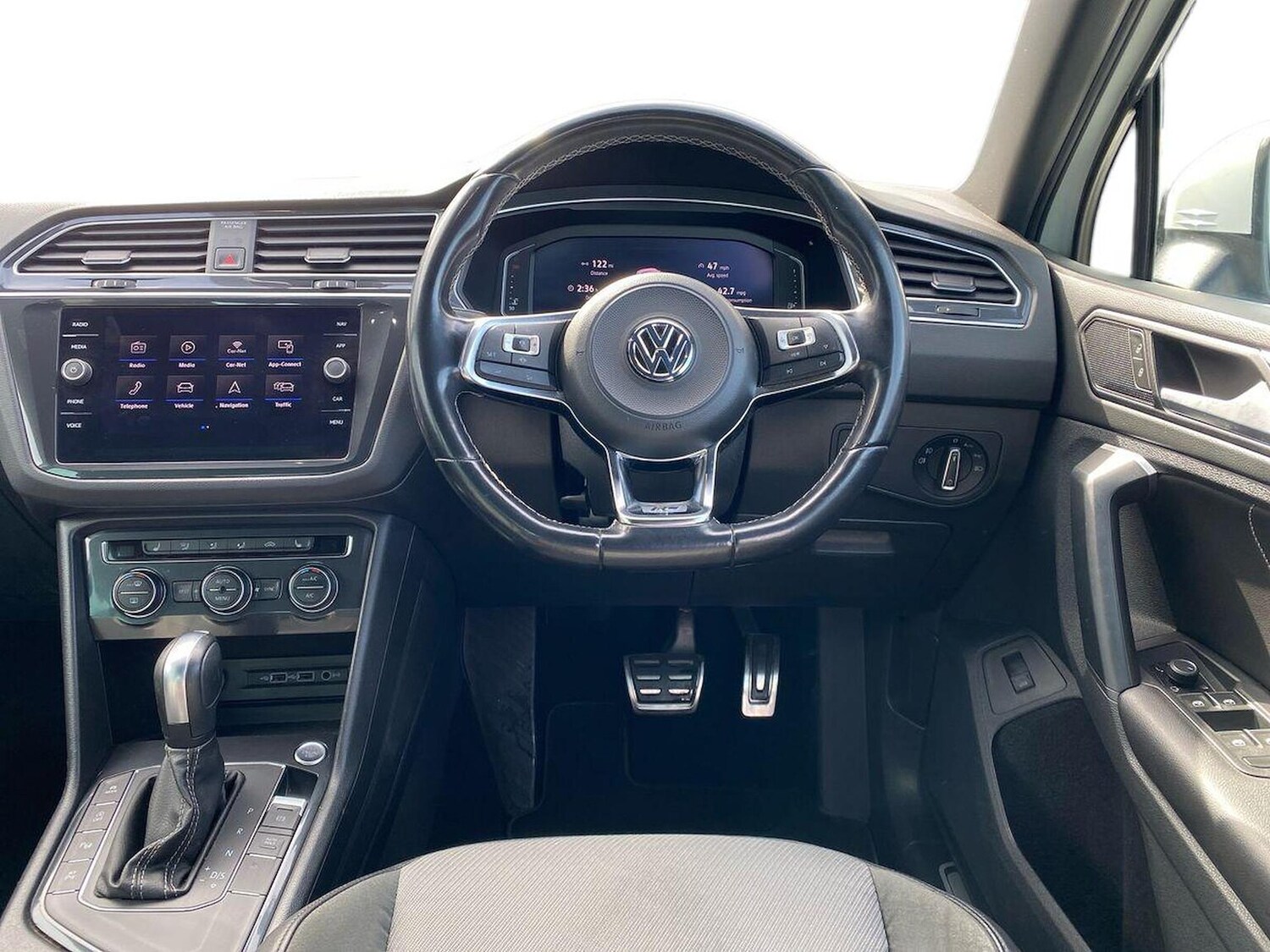 Used Volkswagen Tiguan 2019 for sale - 78195936: Photo 9