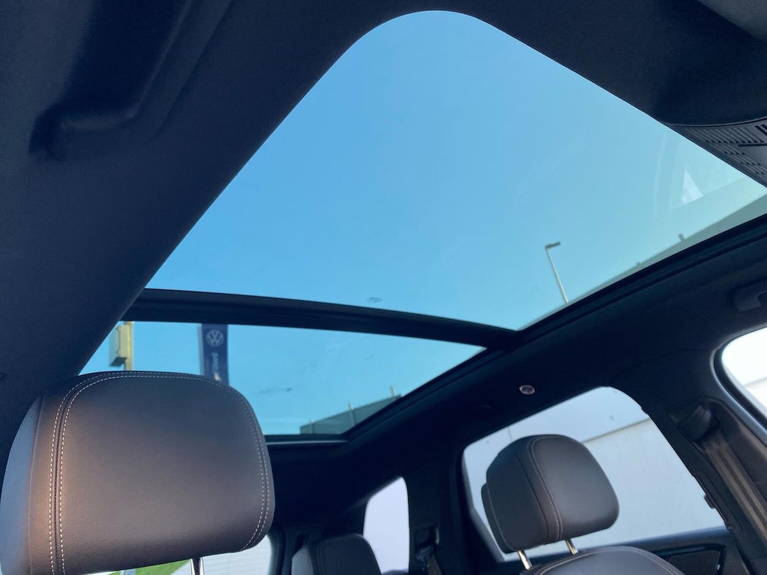 Used Volkswagen Touareg 2022 for sale - 76693442: Photo 32