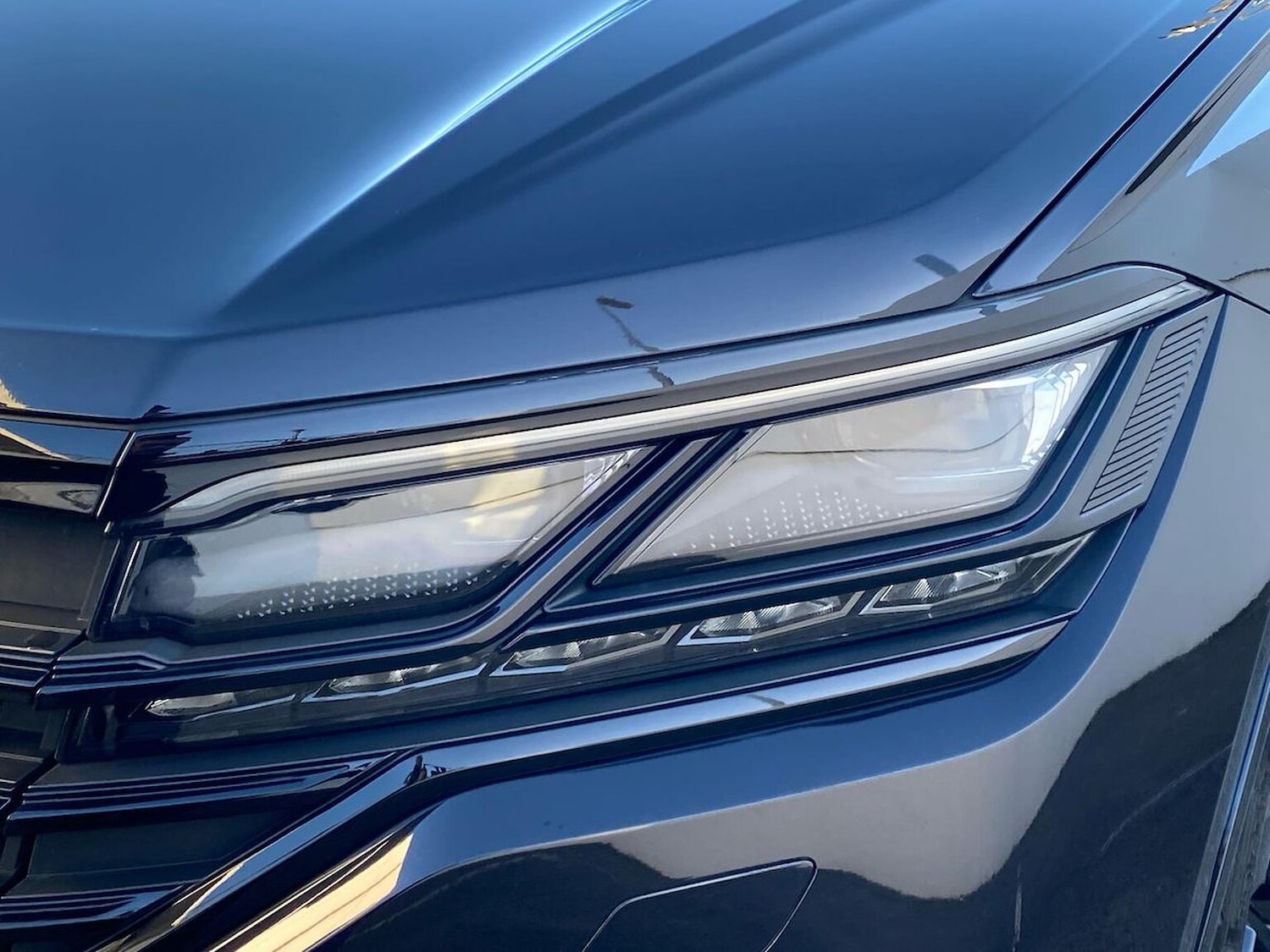 Used Volkswagen Touareg 2022 for sale - 76693442: Photo 34