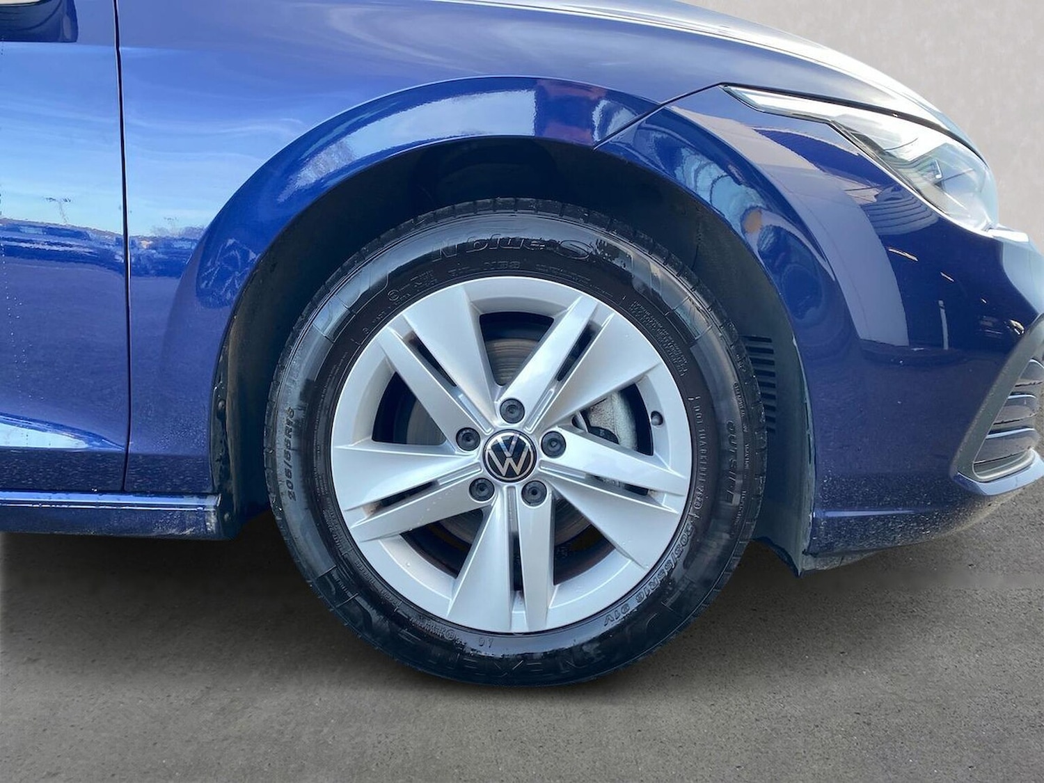 Used Volkswagen Golf 2023 for sale - 76924559: Photo 6