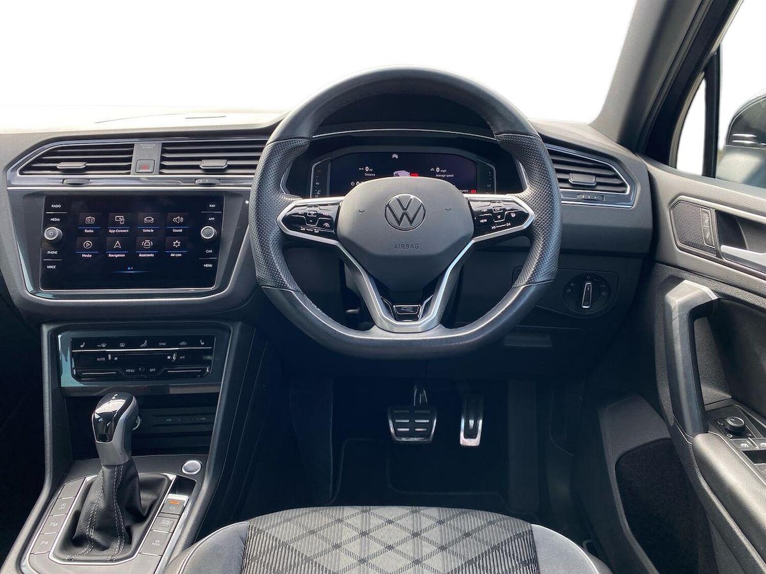 Used Volkswagen Tiguan 2023 for sale - 78195942: Photo 9