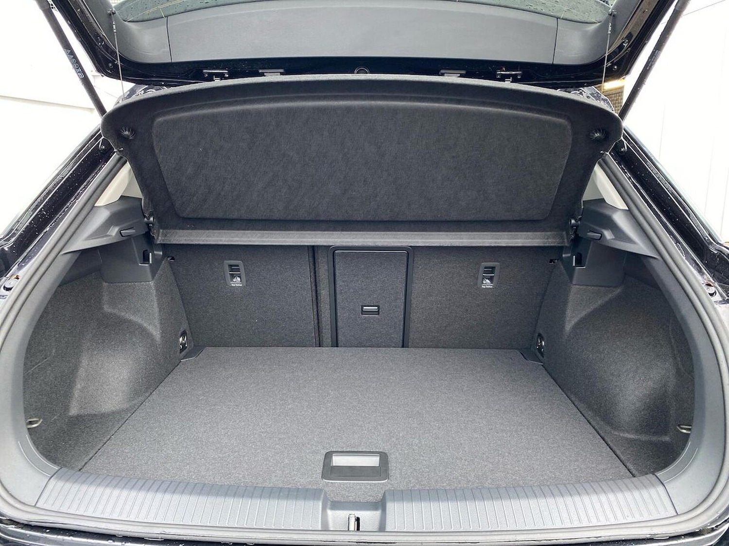 Used Volkswagen T-Roc 2025 for sale - 76461858: Photo 17