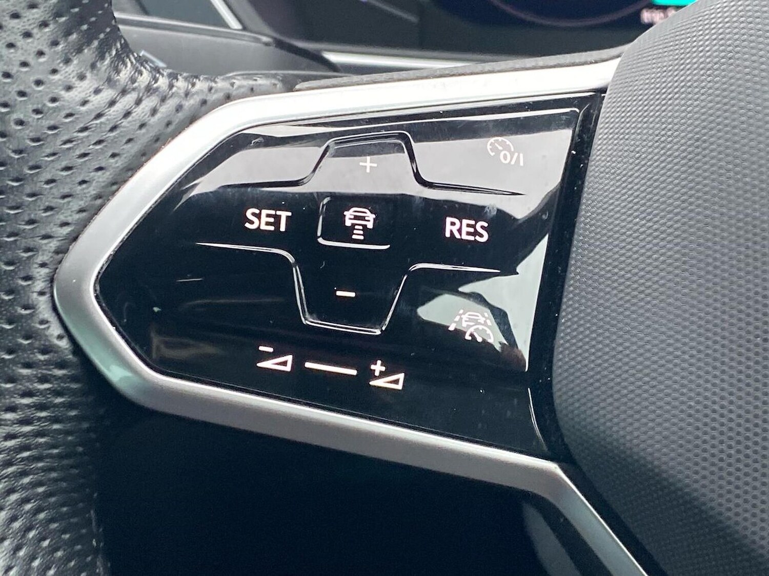 Used Volkswagen Tiguan 2022 for sale - 77488151: Photo 27