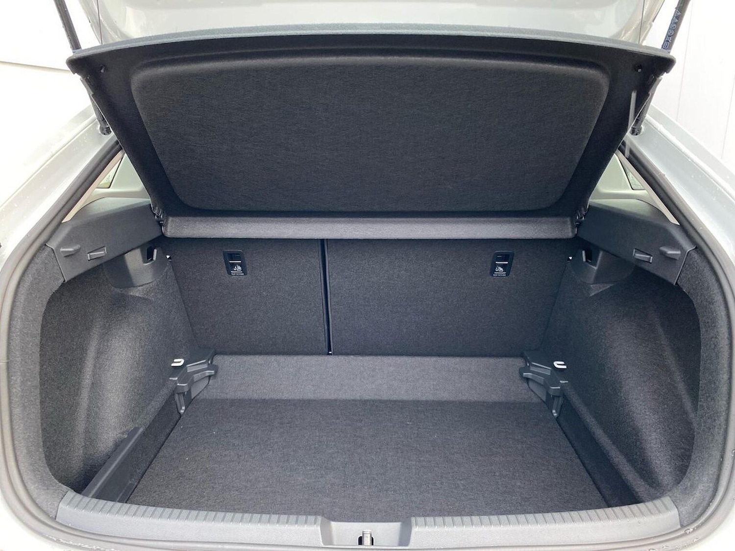 Used Volkswagen Taigo 2025 for sale - 76220451: Photo 17