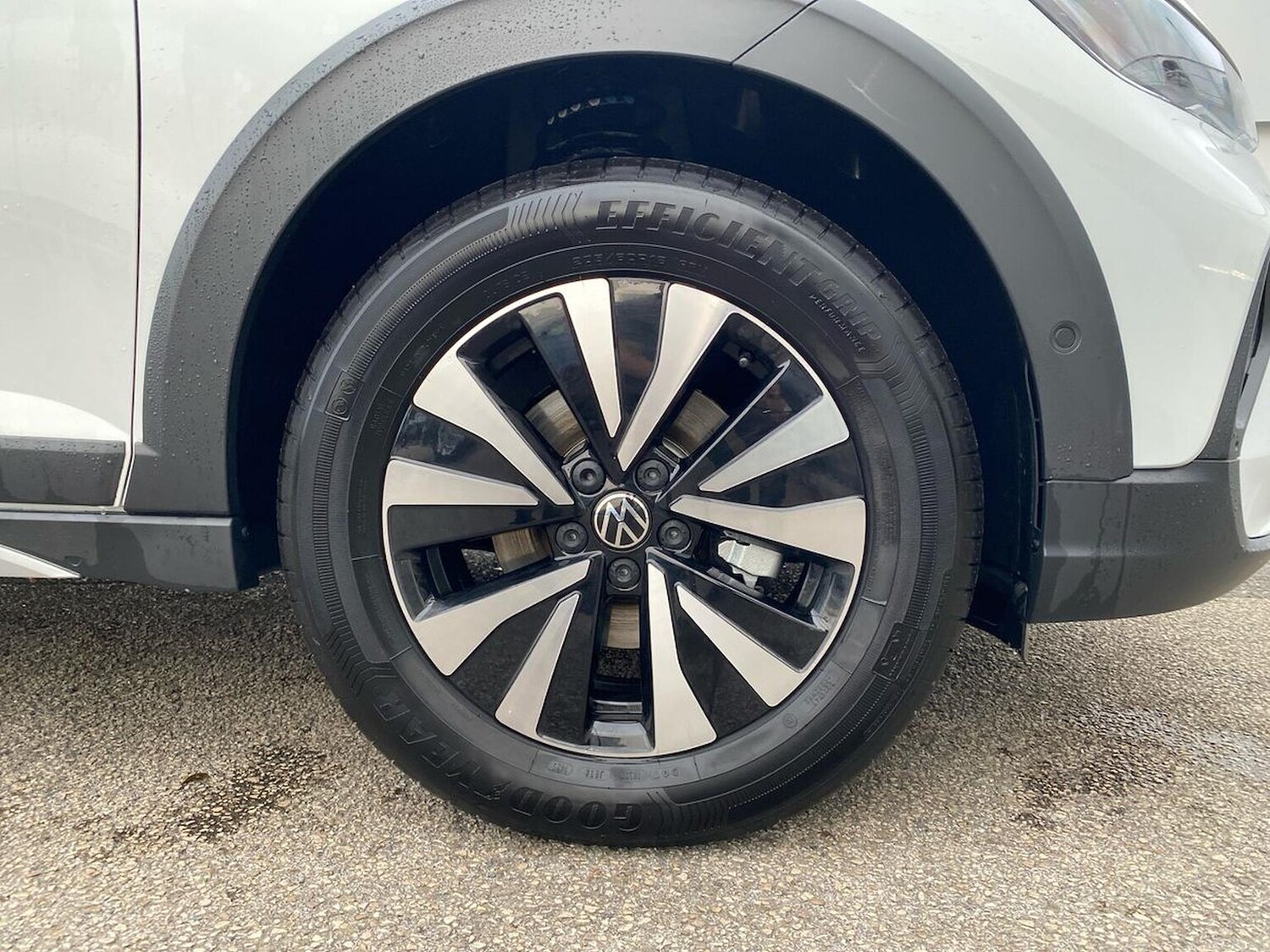 Used Volkswagen Taigo 2025 for sale - 76220451: Photo 6