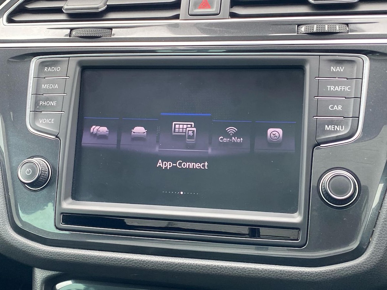 Used Volkswagen Tiguan 2016 for sale - 77872137: Photo 11