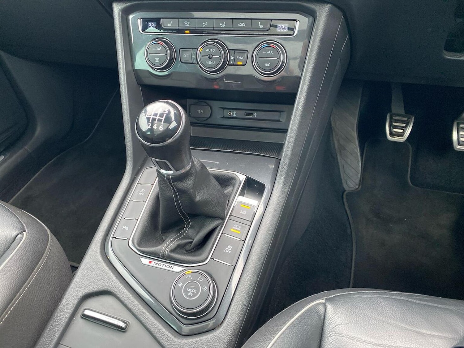 Used Volkswagen Tiguan 2016 for sale - 77872137: Photo 13