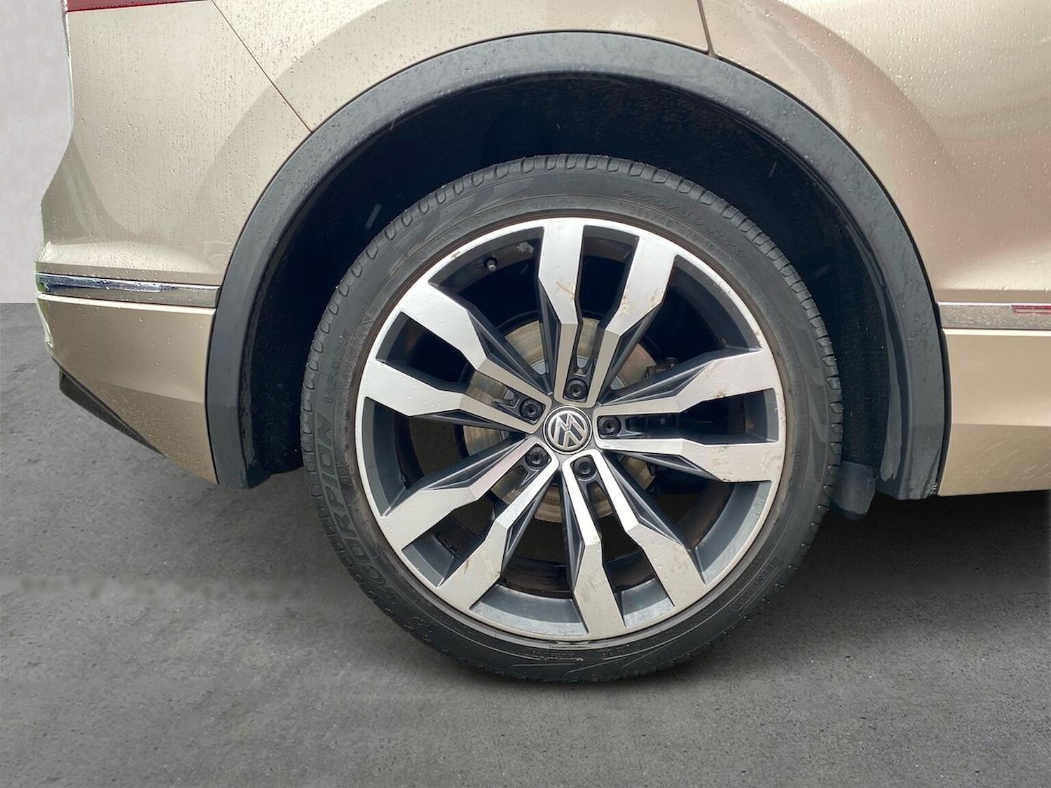 Used Volkswagen Tiguan 2016 for sale - 77872137: Photo 6