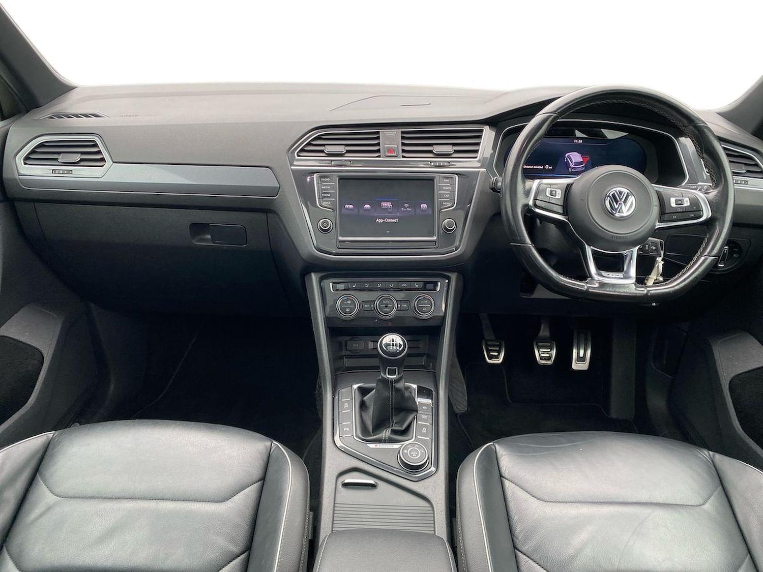 Used Volkswagen Tiguan 2016 for sale - 77872137: Photo 8