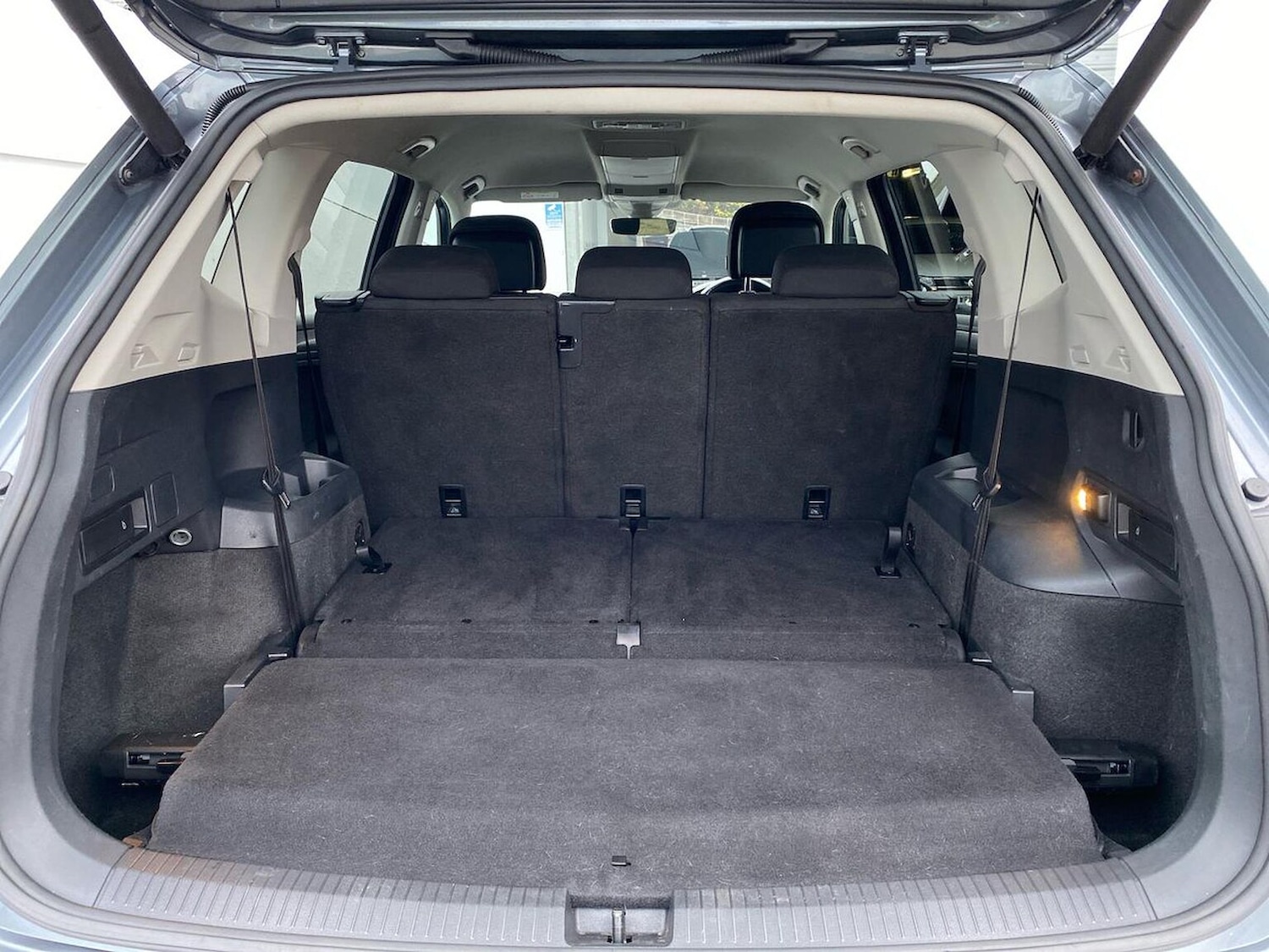 Used Volkswagen Tiguan Allspace 2020 for sale - 76461855: Photo 17