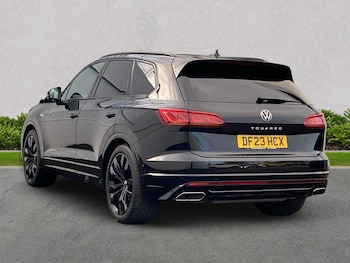 Used Volkswagen Touareg 2023 for sale - 76778320: Photo