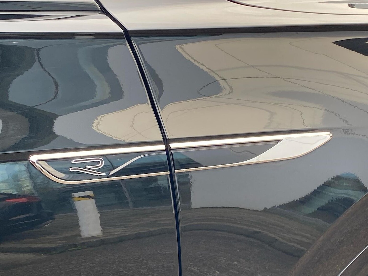 Used Volkswagen Touareg 2023 for sale - 76778320: Photo 35