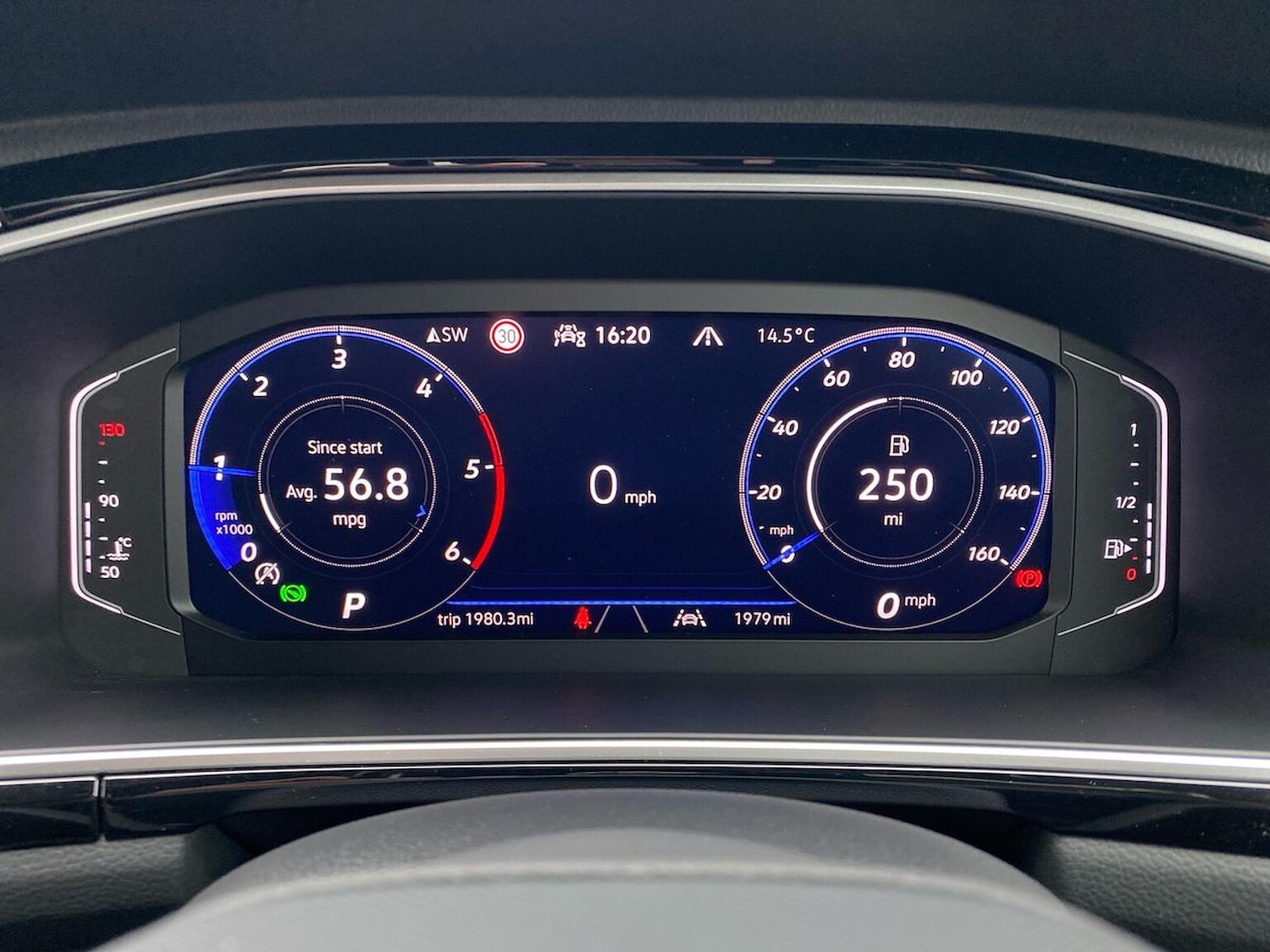 Used Volkswagen T-Roc 2025 for sale - 76237092: Photo 10