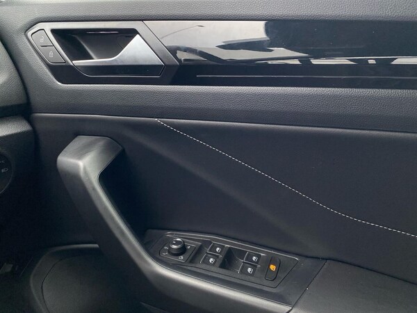 Used Volkswagen T-Roc 2025 for sale - 76237092: Photo 21