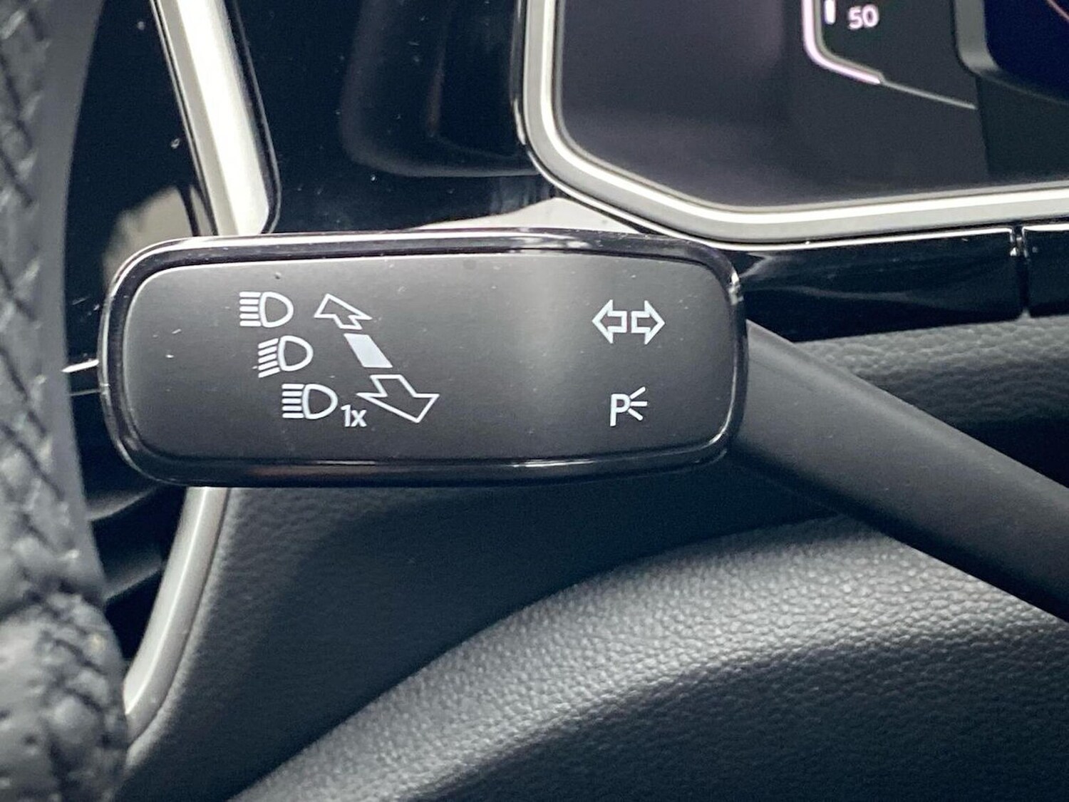 Used Volkswagen T-Roc 2025 for sale - 76237092: Photo 29