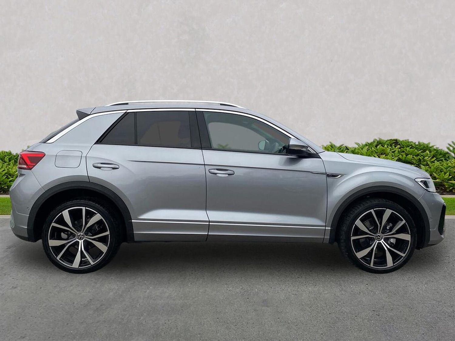 Used Volkswagen T-Roc 2025 for sale - 76237092: Photo 3