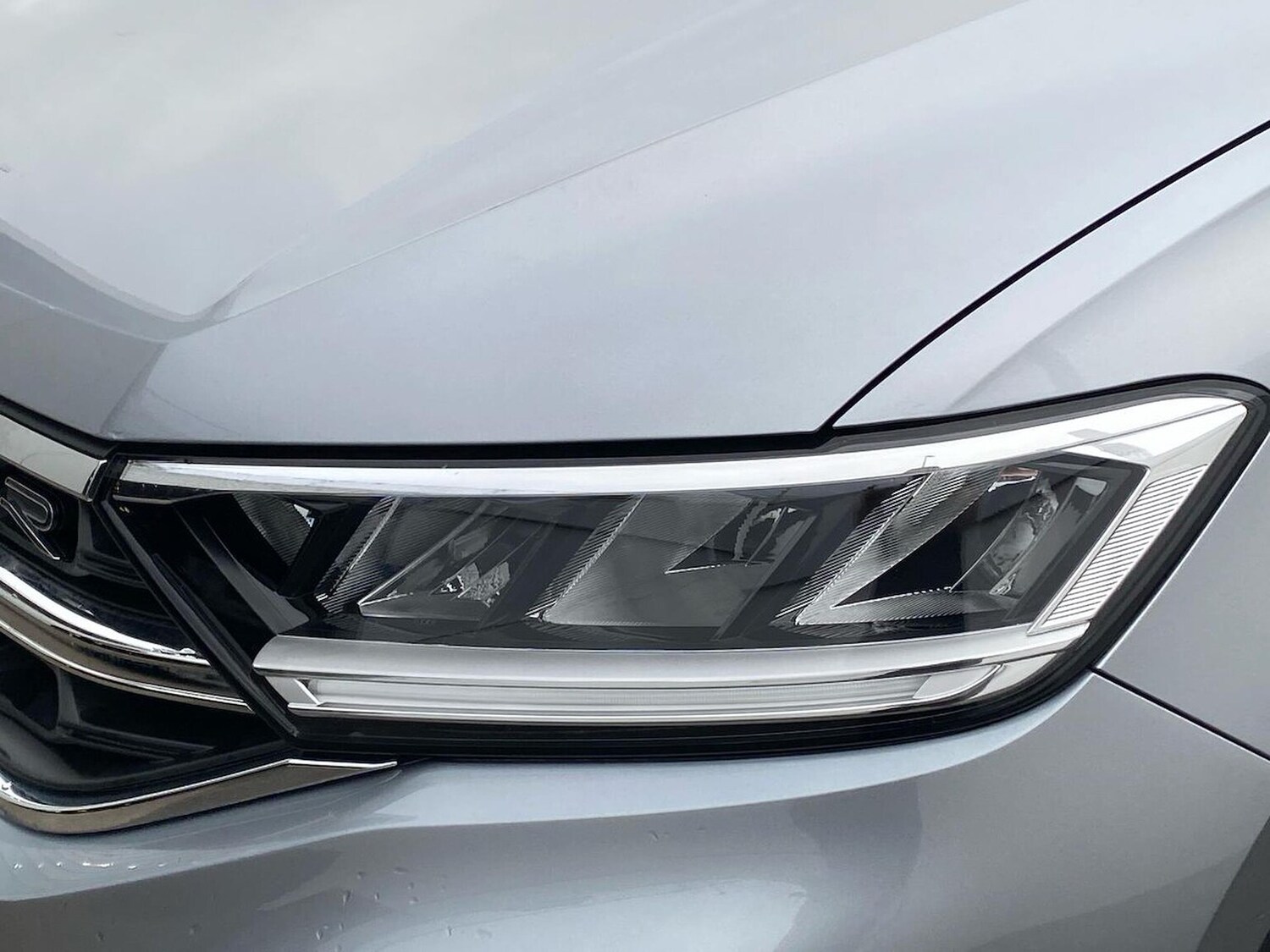 Used Volkswagen T-Roc 2025 for sale - 76237092: Photo 32