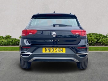 Used Volkswagen T-Roc 2019 for sale - 79069271: Photo