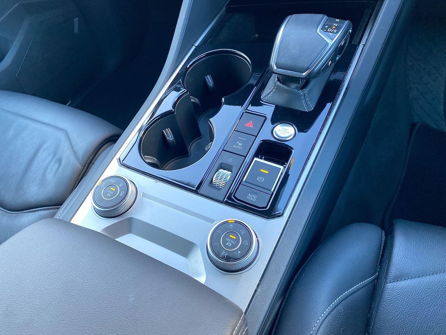 Used Volkswagen Touareg 2022 for sale - 76918948: Photo 13