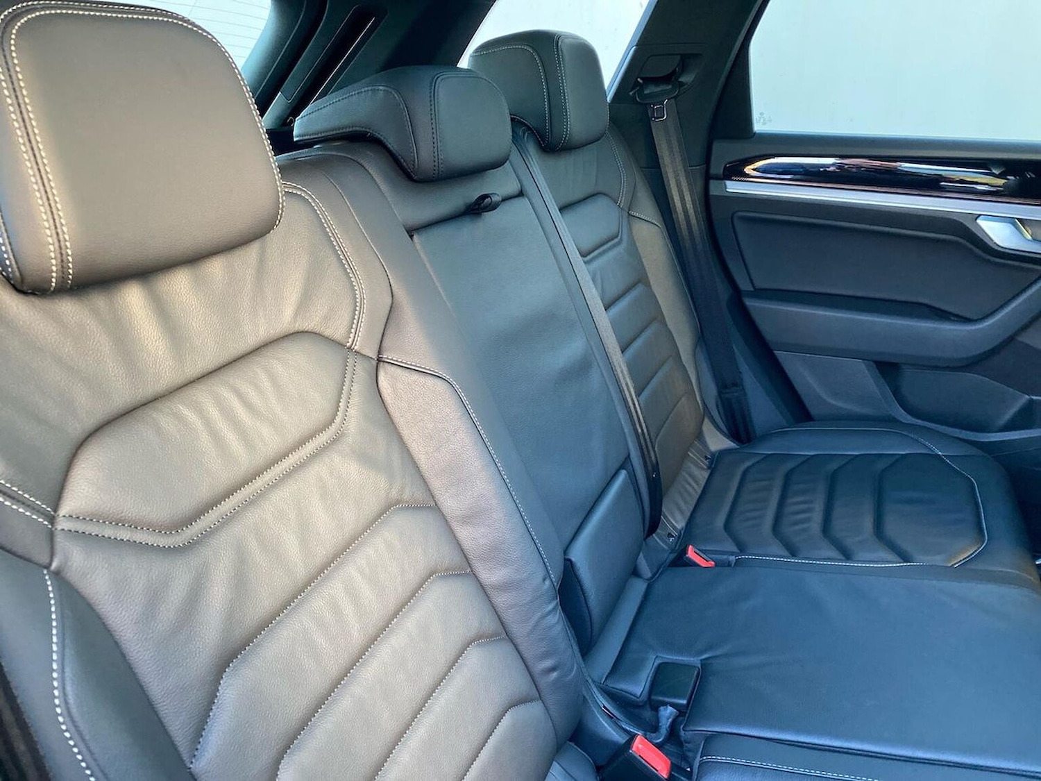 Used Volkswagen Touareg 2022 for sale - 76918948: Photo 16