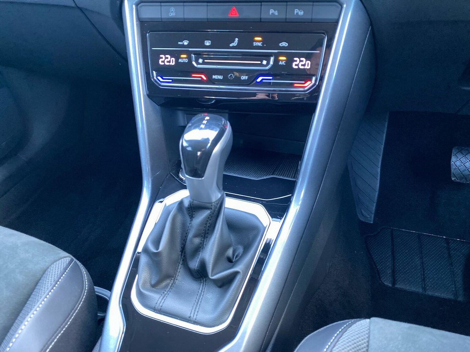 Used Volkswagen T-Roc 2023 for sale - 78195920: Photo 13