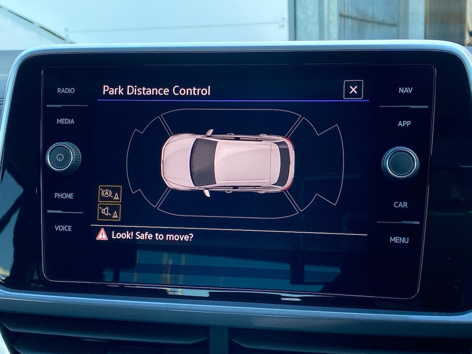 Used Volkswagen T-Roc 2023 for sale - 78195920: Photo 23