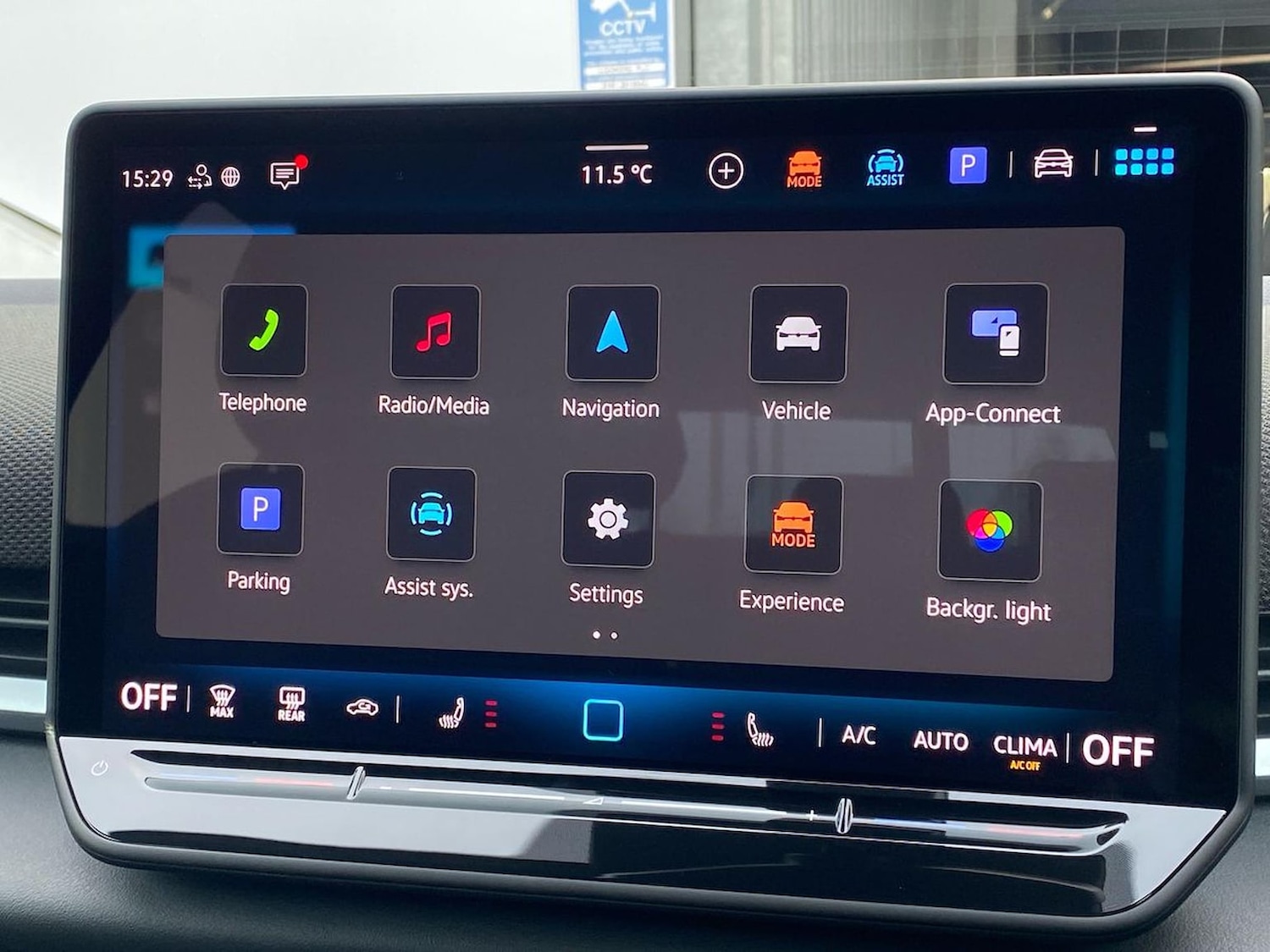 Used Volkswagen T-Roc 2026 for sale - 78195943: Photo 11