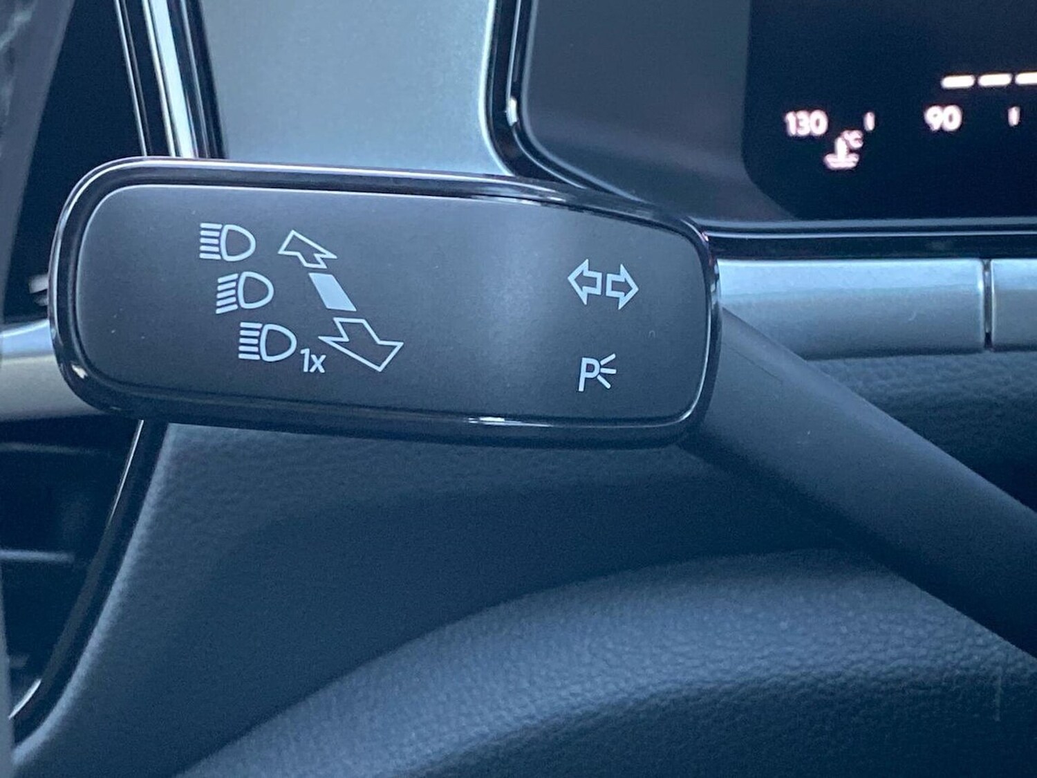 Used Volkswagen T-Roc 2025 for sale - 77488125: Photo 28