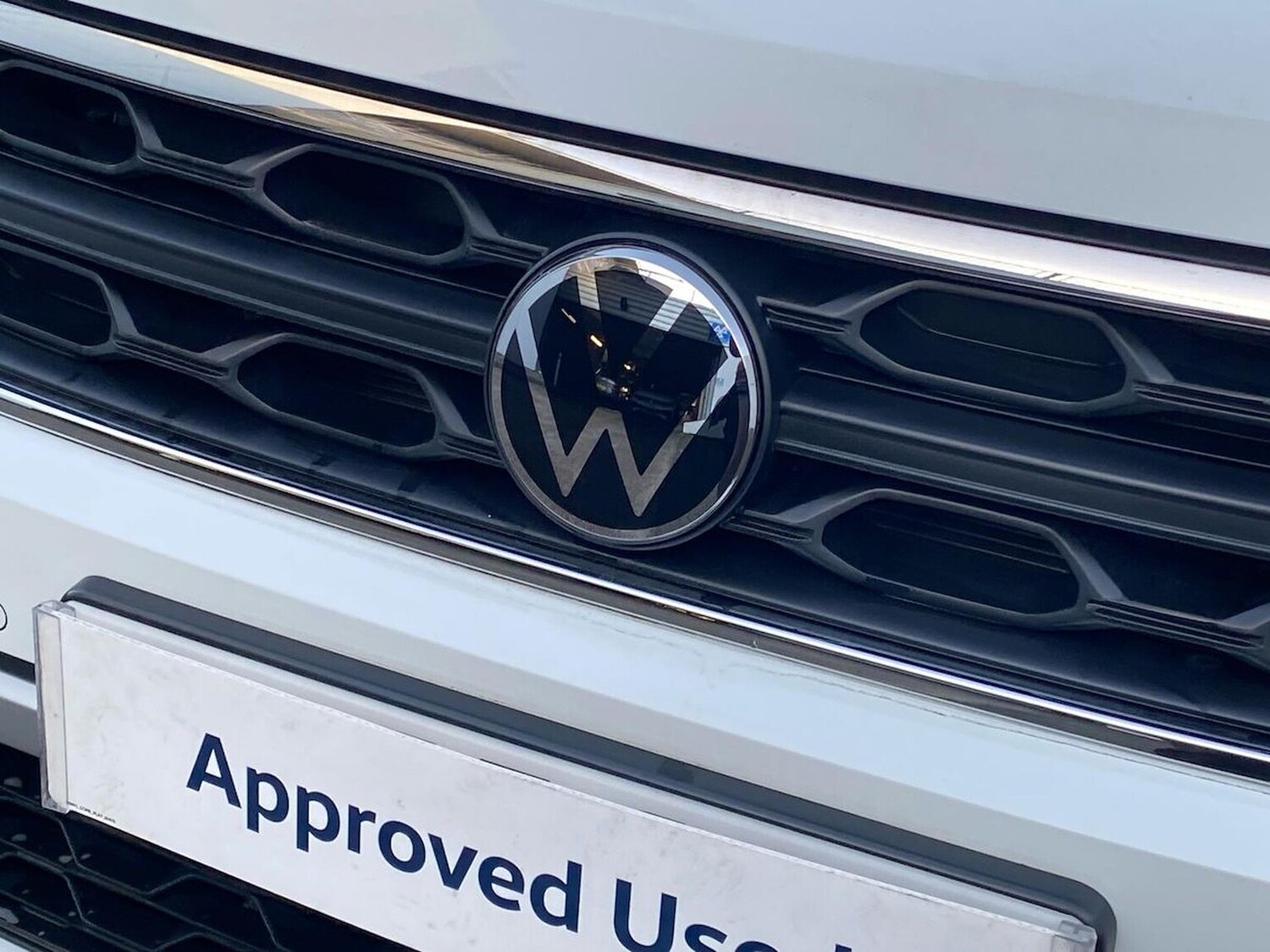 Used Volkswagen T-Roc 2025 for sale - 77488125: Photo 30