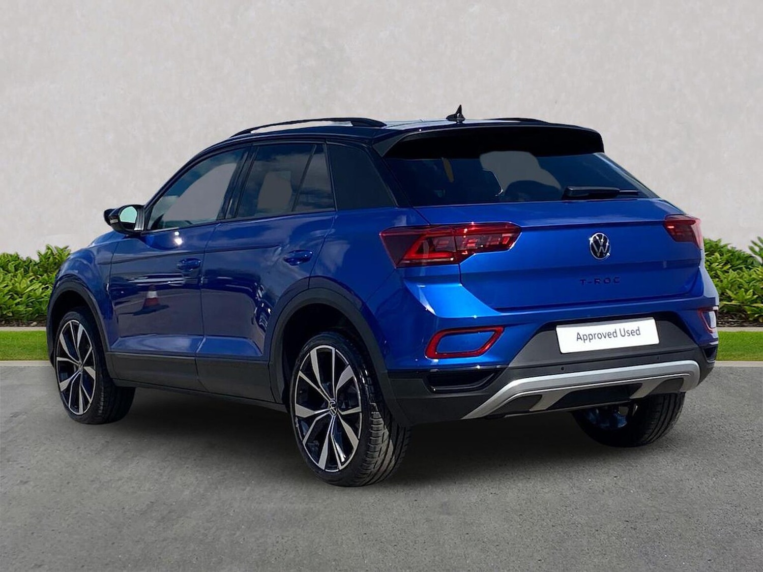 Used Volkswagen T-Roc 2026 for sale - 78195957: Photo 2