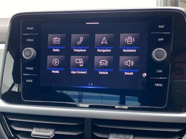 Used Volkswagen T-Roc 2022 for sale - 76182448: Photo 11