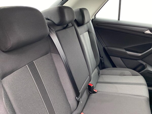 Used Volkswagen T-Roc 2022 for sale - 76182448: Photo 16