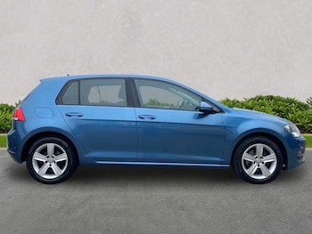 Used Volkswagen Golf 2016 for sale - 78909780: Photo