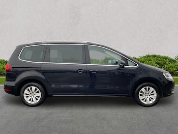 Used Volkswagen Sharan 2021 for sale - 76450533: Photo