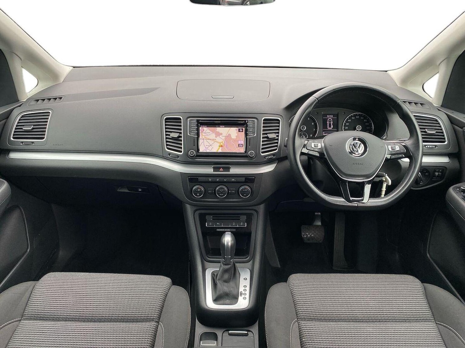 Used Volkswagen Sharan 2021 for sale - 76450533: Photo 8