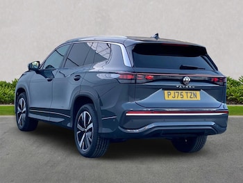 Used Volkswagen Touran 2025 for sale - 77488195: Photo