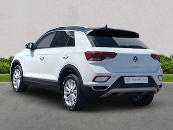 Used Volkswagen T-Roc 2022 for sale - 79251876: Photo