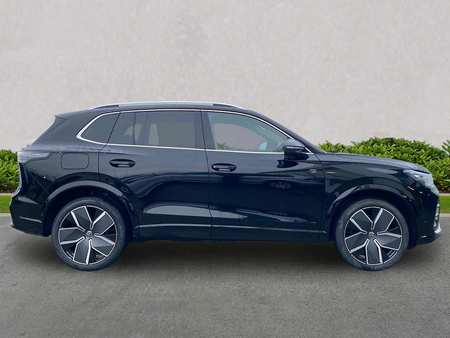 Used Volkswagen Tiguan 2026 for sale - 77896294: Photo 3