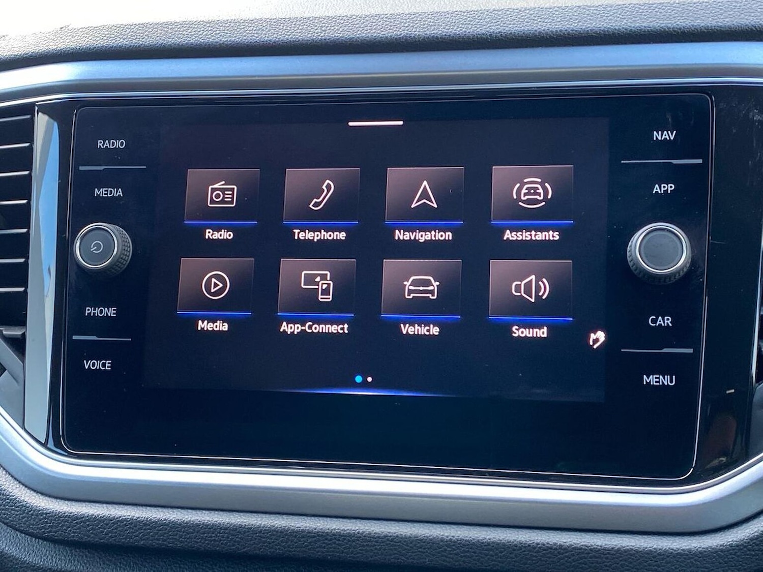 Used Volkswagen T-Roc 2021 for sale - 76628212: Photo 11