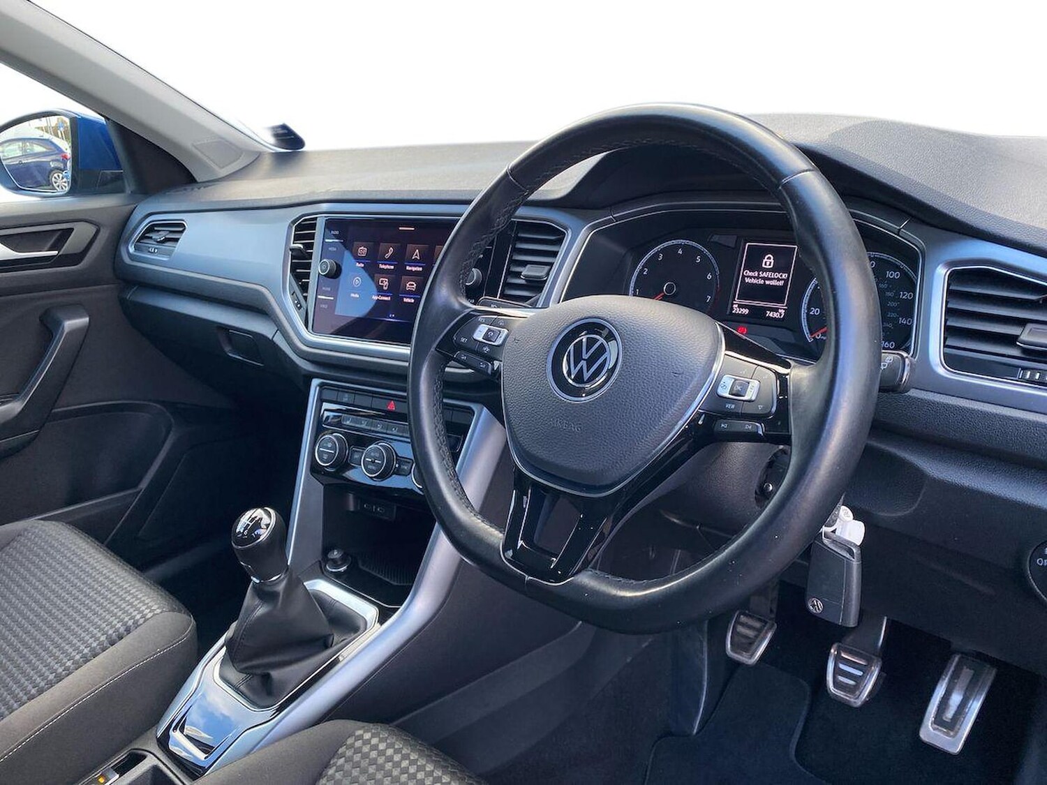 Used Volkswagen T-Roc 2021 for sale - 76628212: Photo 15