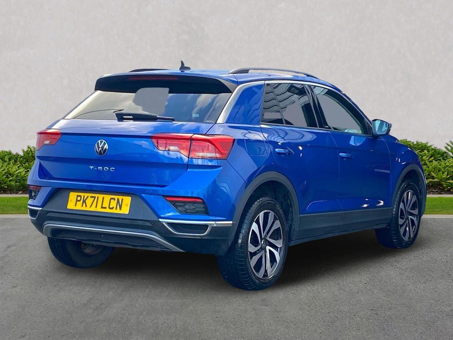 Used Volkswagen T-Roc 2021 for sale - 76628212: Photo 18