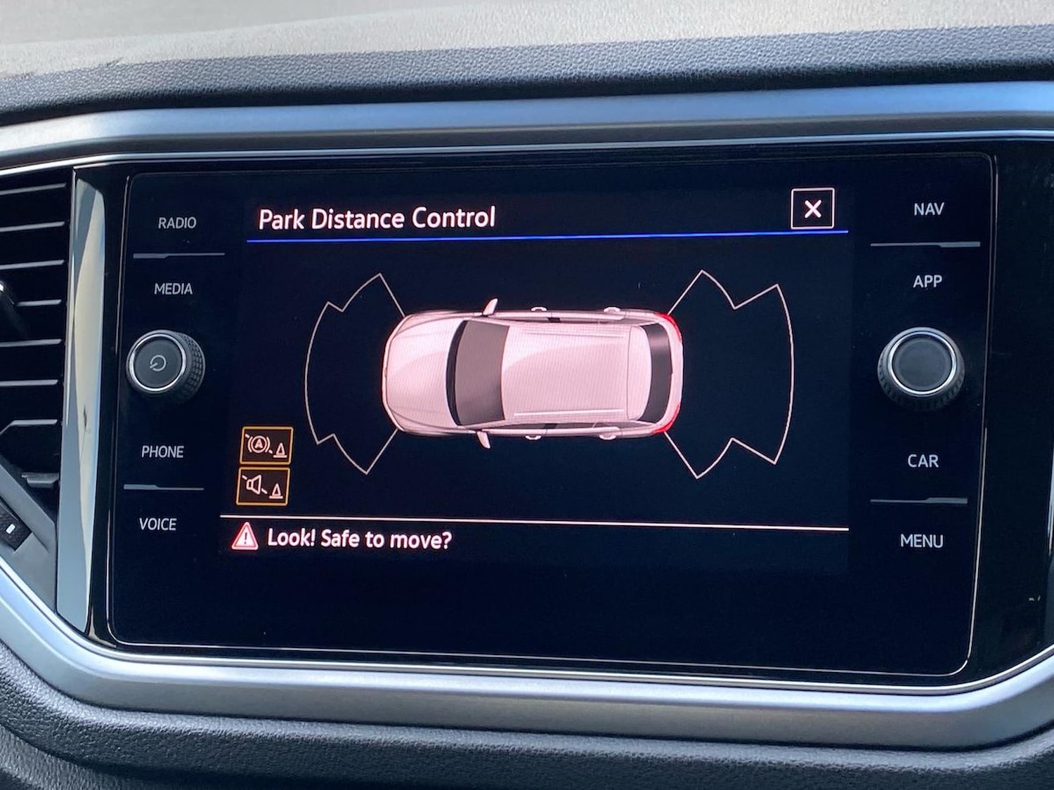 Used Volkswagen T-Roc 2021 for sale - 76628212: Photo 23