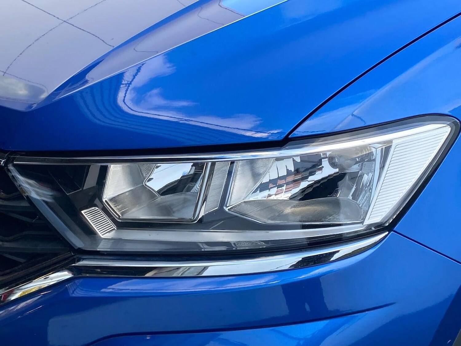 Used Volkswagen T-Roc 2021 for sale - 76628212: Photo 32