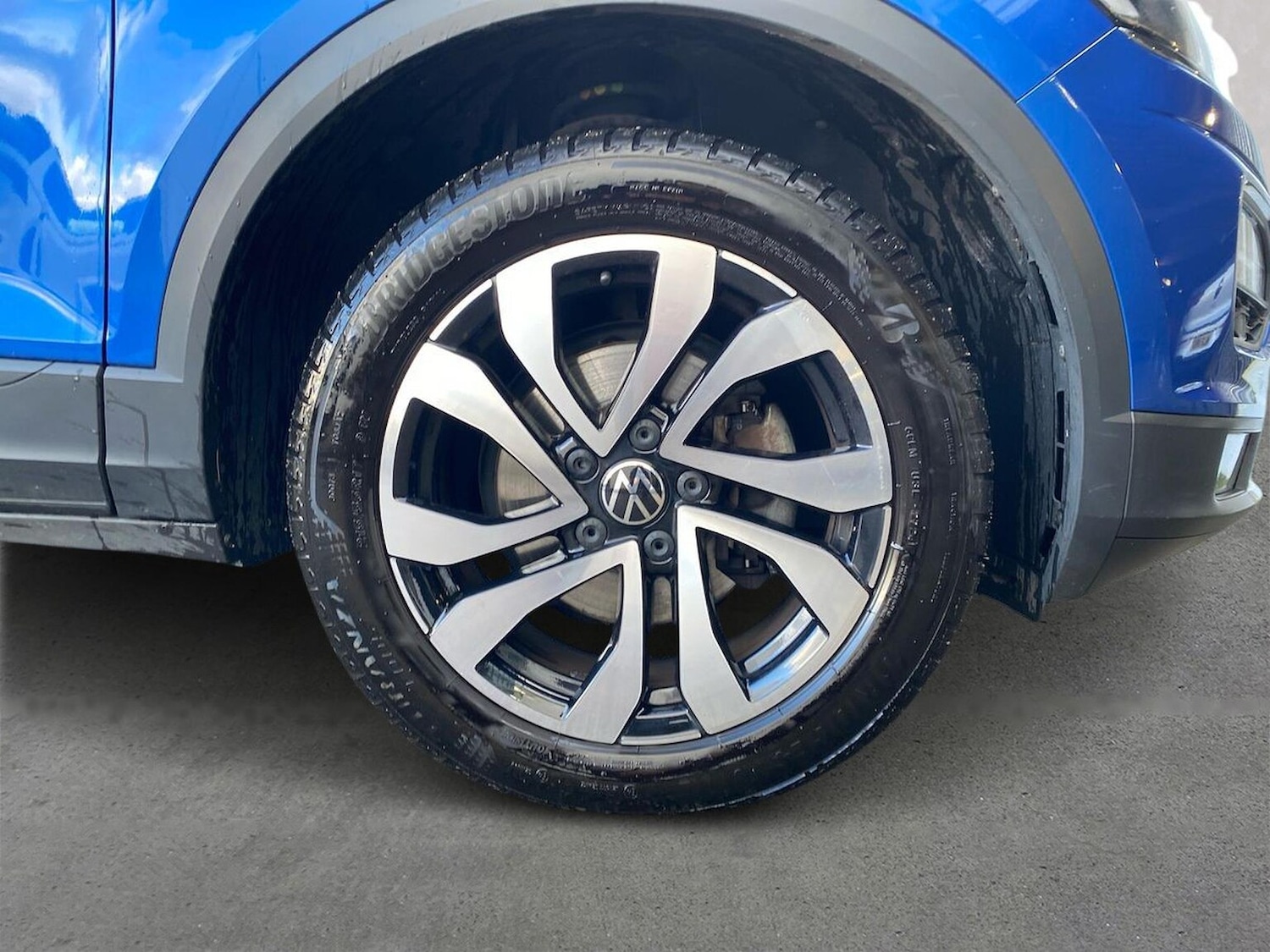 Used Volkswagen T-Roc 2021 for sale - 76628212: Photo 6