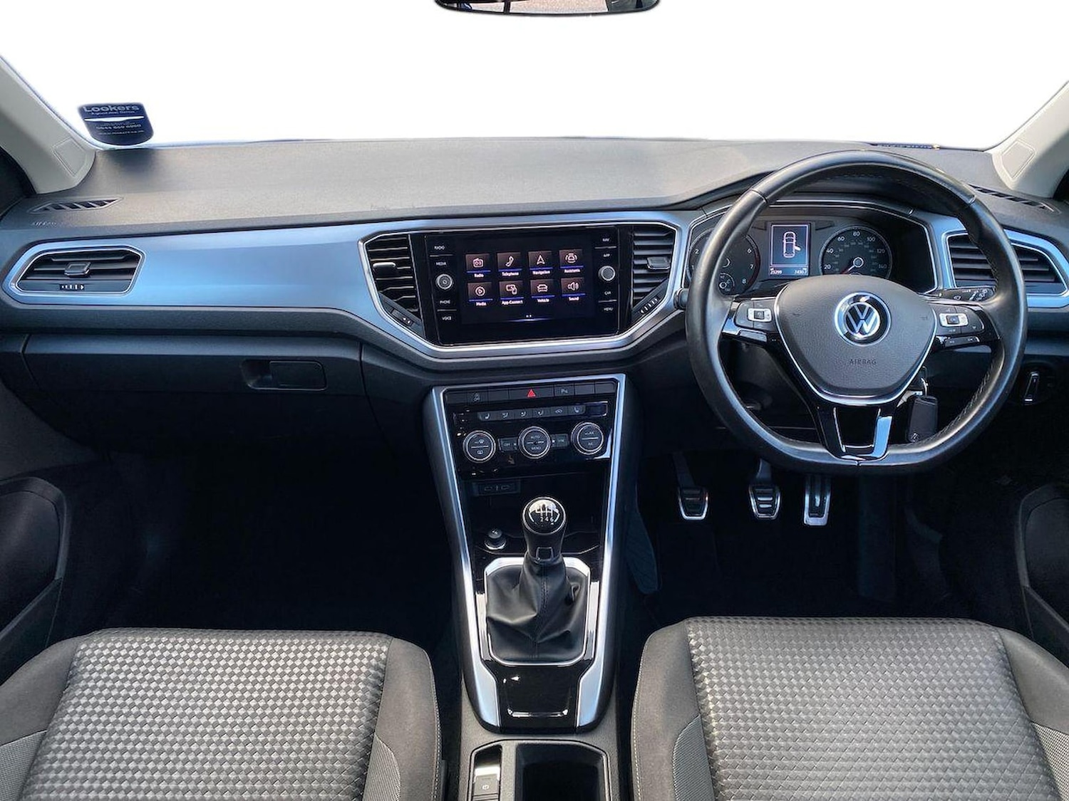 Used Volkswagen T-Roc 2021 for sale - 76628212: Photo 8