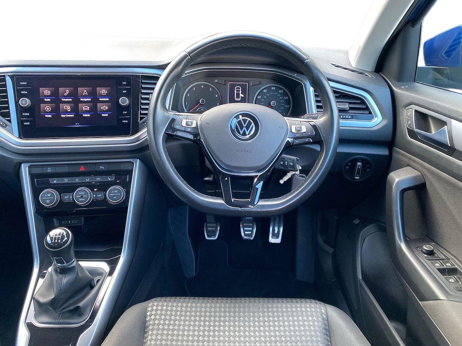 Used Volkswagen T-Roc 2021 for sale - 76628212: Photo 9