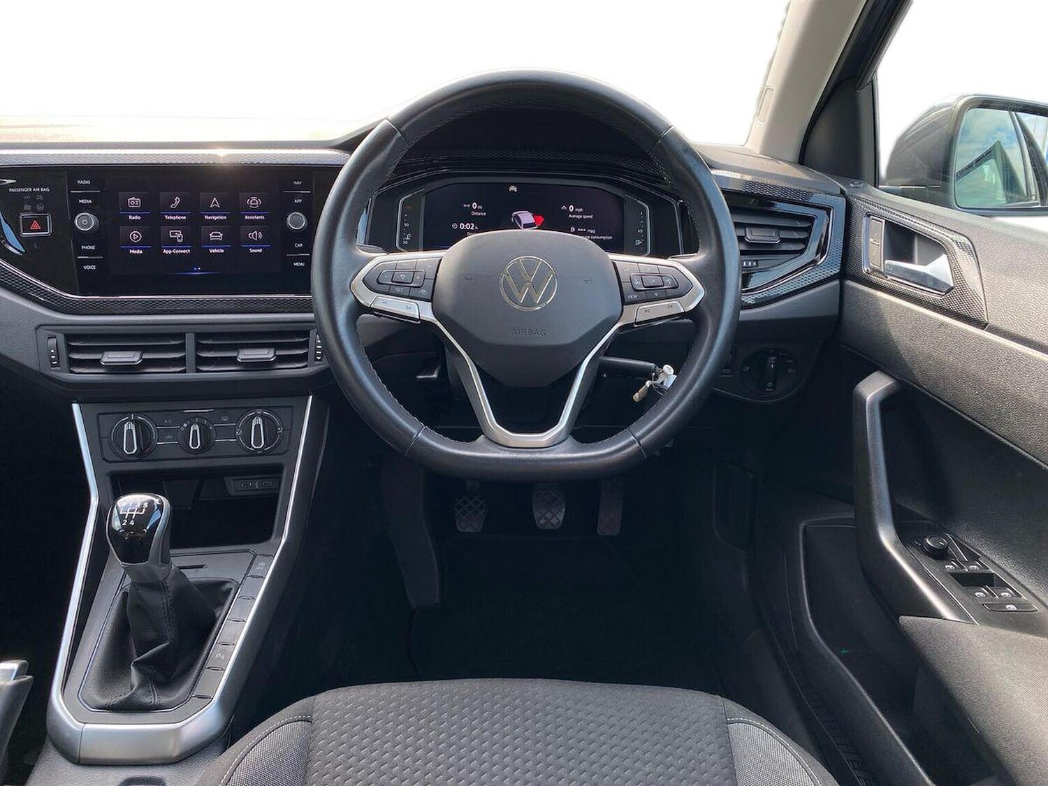 Used Volkswagen Polo 2022 for sale - 76149475: Photo 9